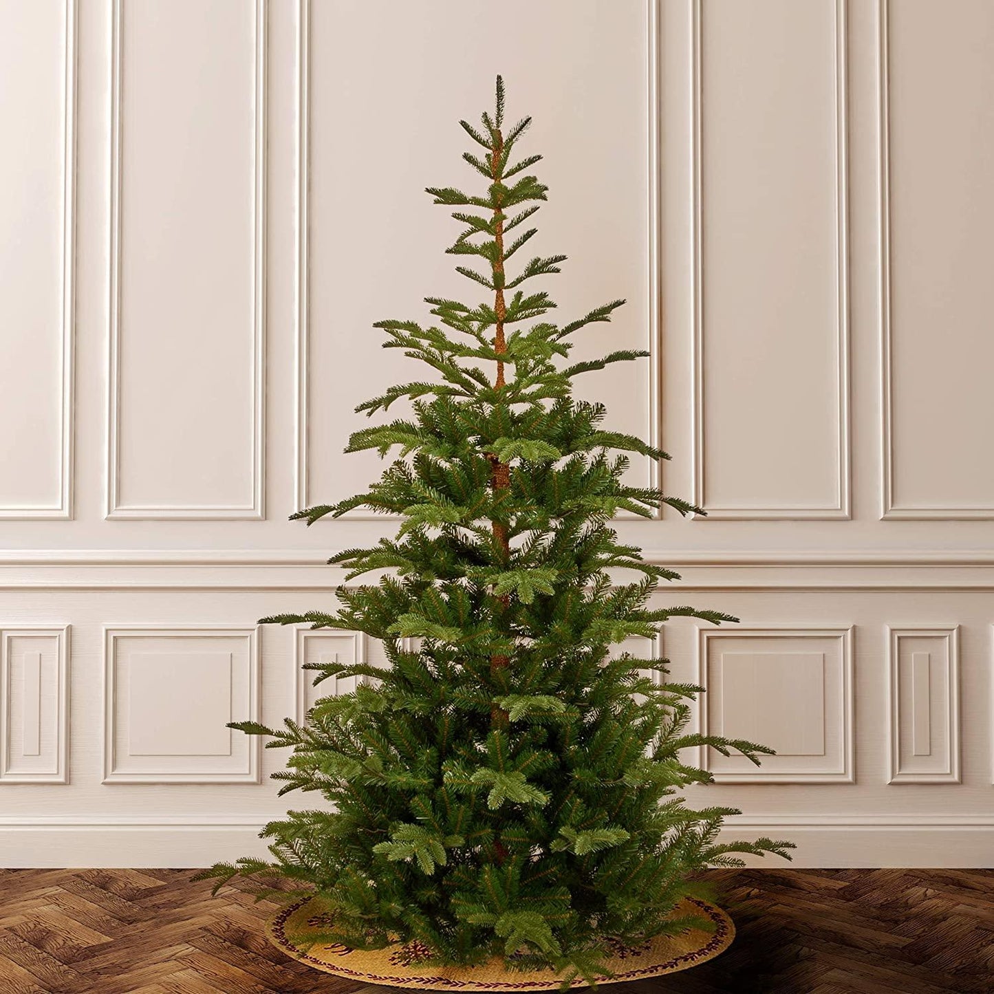 'Feel Real' Artificial Christmas Tree - Norwegian Spruce Tree - 7.5 ft